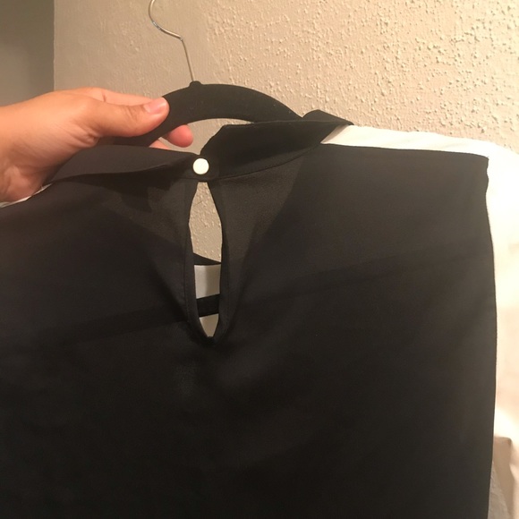 Zara Color-Block Blouse, size XS - Picture 8 of 8